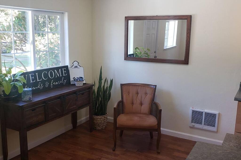 Coastal Charm: Sw Oregon Home On 2+ Quiet Acres Carpenterville Dış mekan fotoğraf
