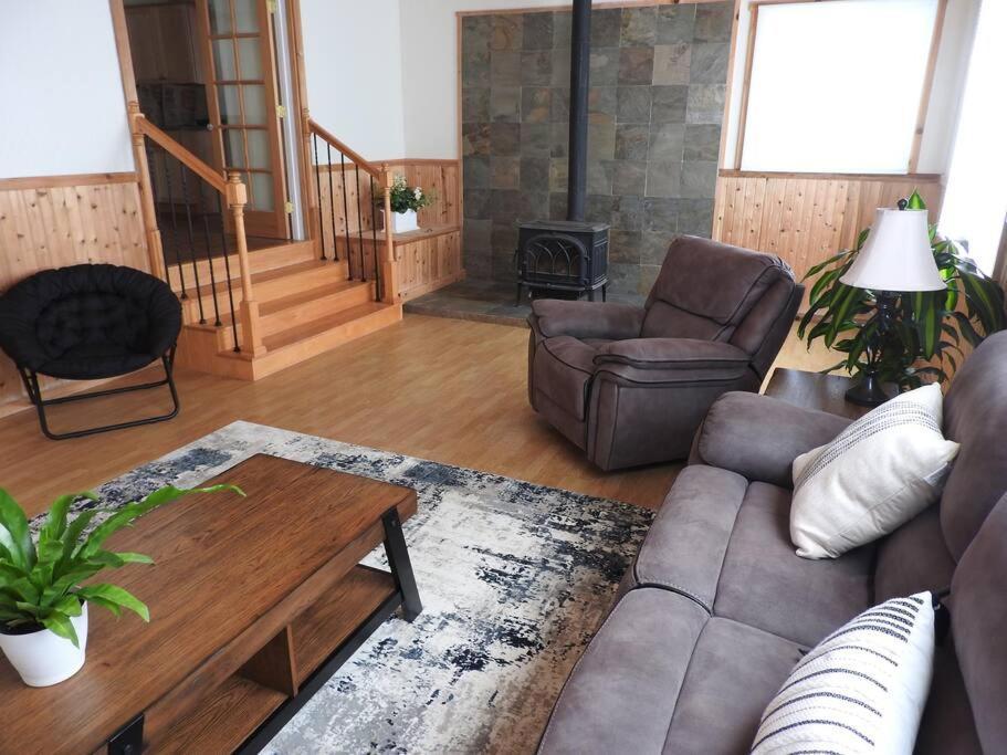 Coastal Charm: Sw Oregon Home On 2+ Quiet Acres Carpenterville Dış mekan fotoğraf